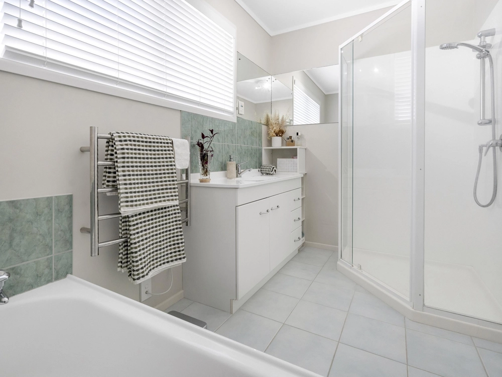 Photos of 22 Jandell Crescent
