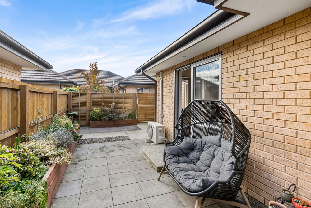 Photos of 372 Yaldhurst Road