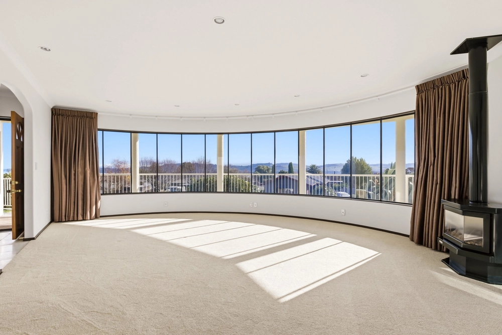 Photos of 45 Arrowsmith Avenue