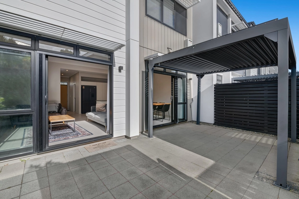 Photos of 127 Bonair Crescent