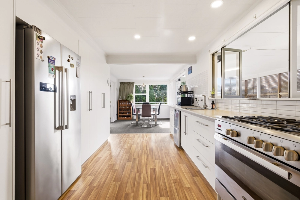 Photos of 42 Ngamotu Road