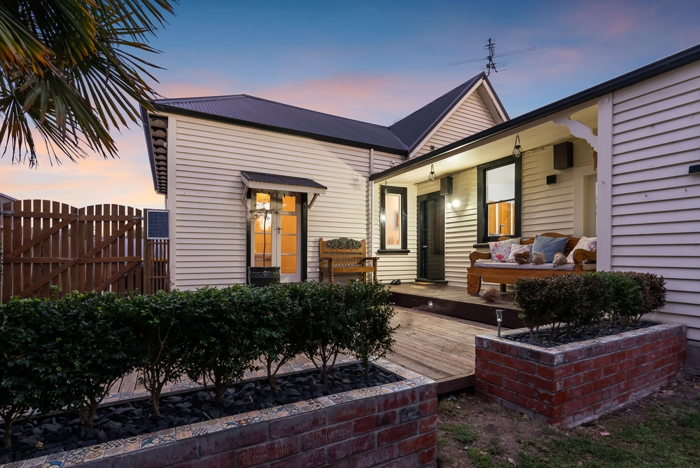 Photos of 127 Tancred Street