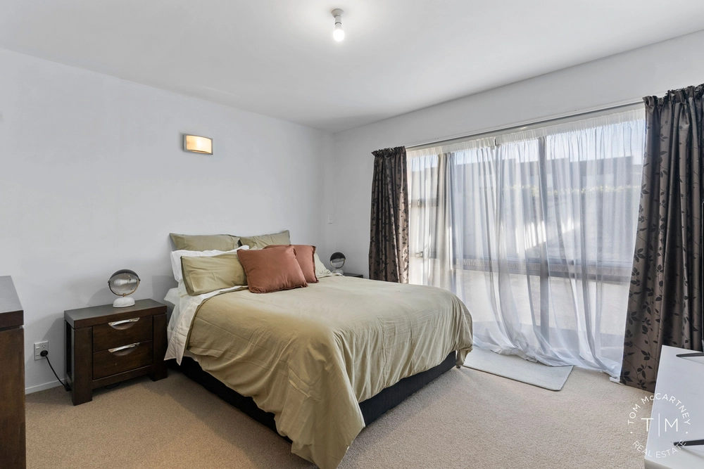 Photos of 64B Highland Park Drive