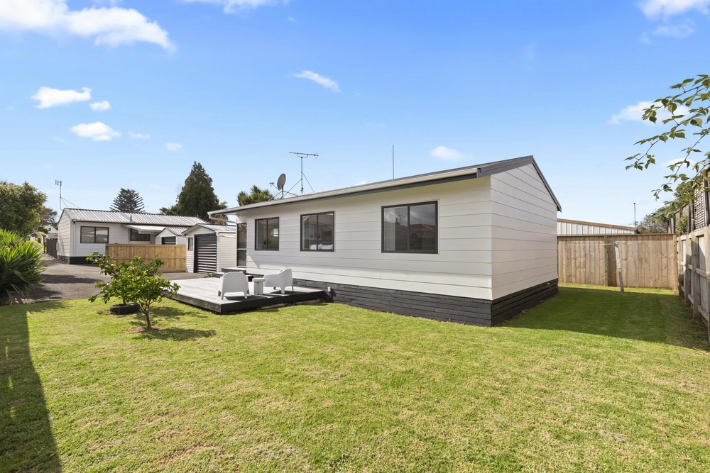 Photos of 4B Russell Avenue