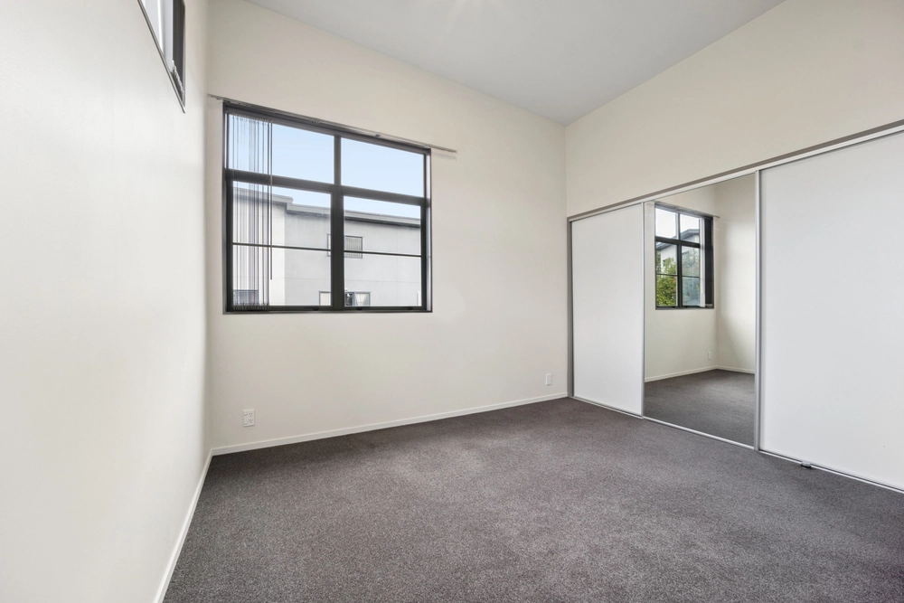 Photos of 67/42 Holly Street
