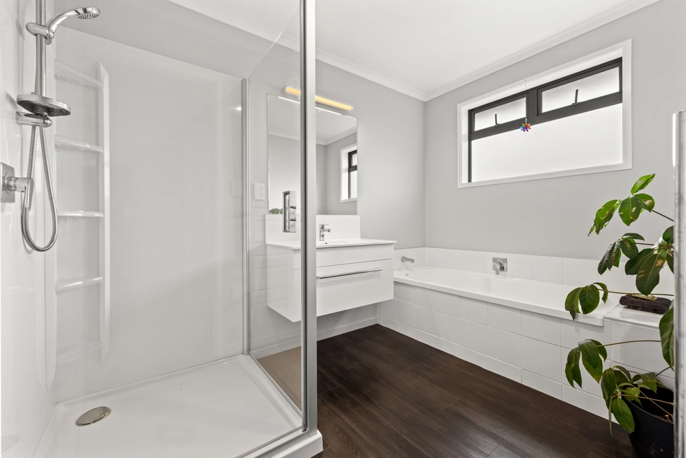 Photos of 5 Maries Way
