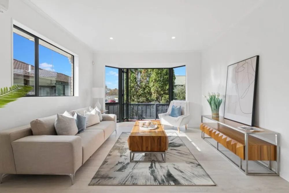 Photos of 65A Wellington Street