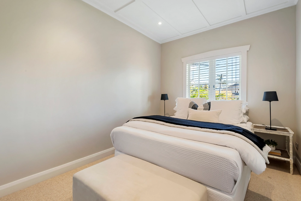 Photos of 30 Sarsfield Street