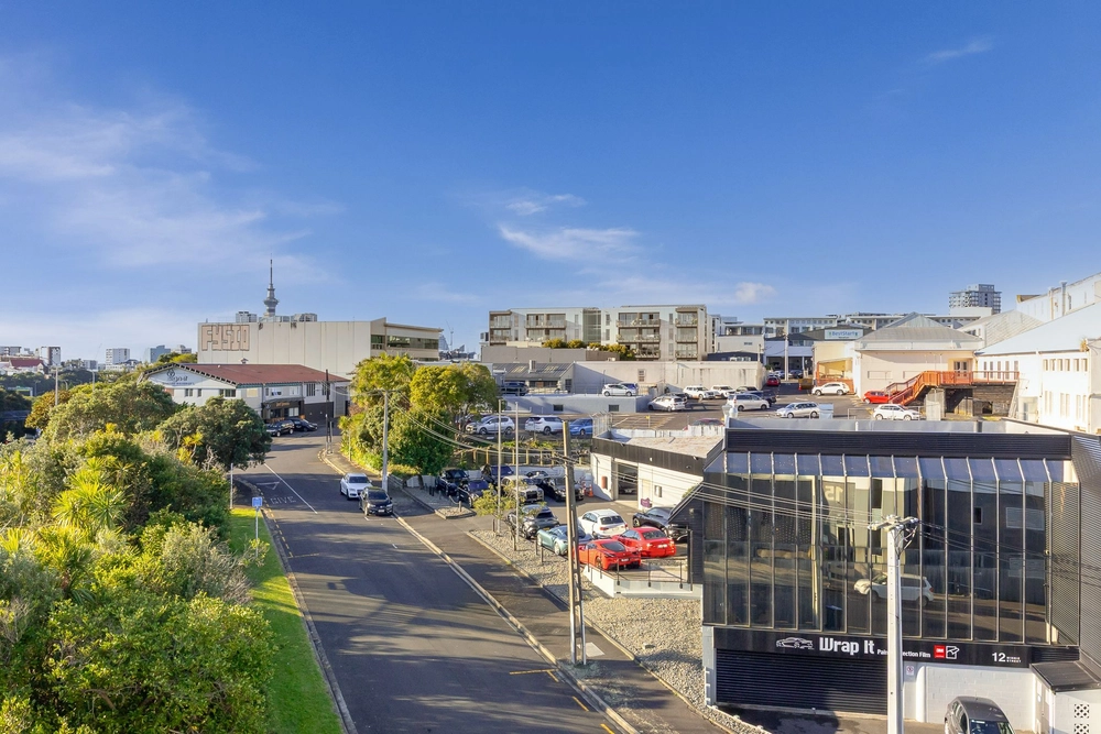 Photos of 3A/15 Minnie Street
