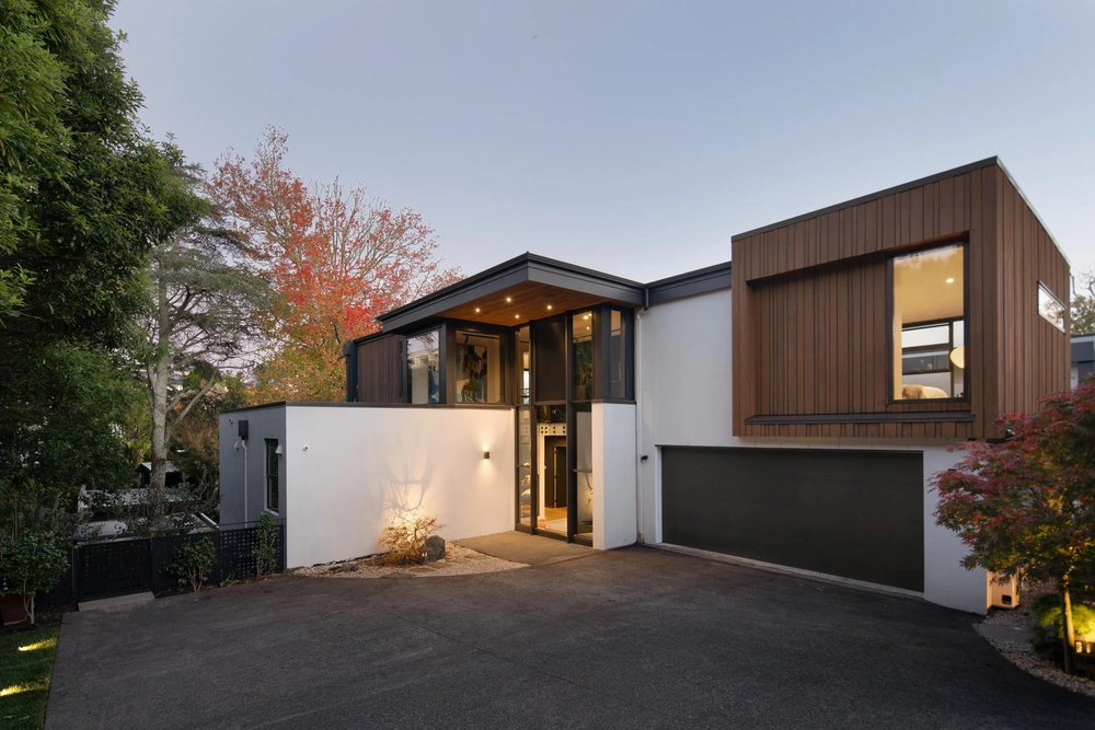 Photos of 20B Orakei Road