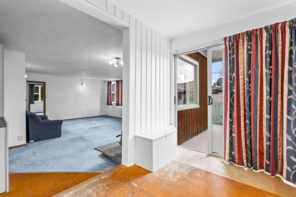 Photos of 4 Boundary Road