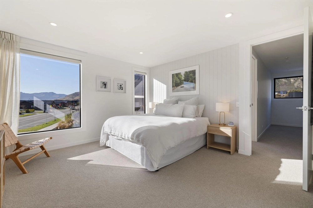 Photos of 24 Perendale Road, Hanley's Farm