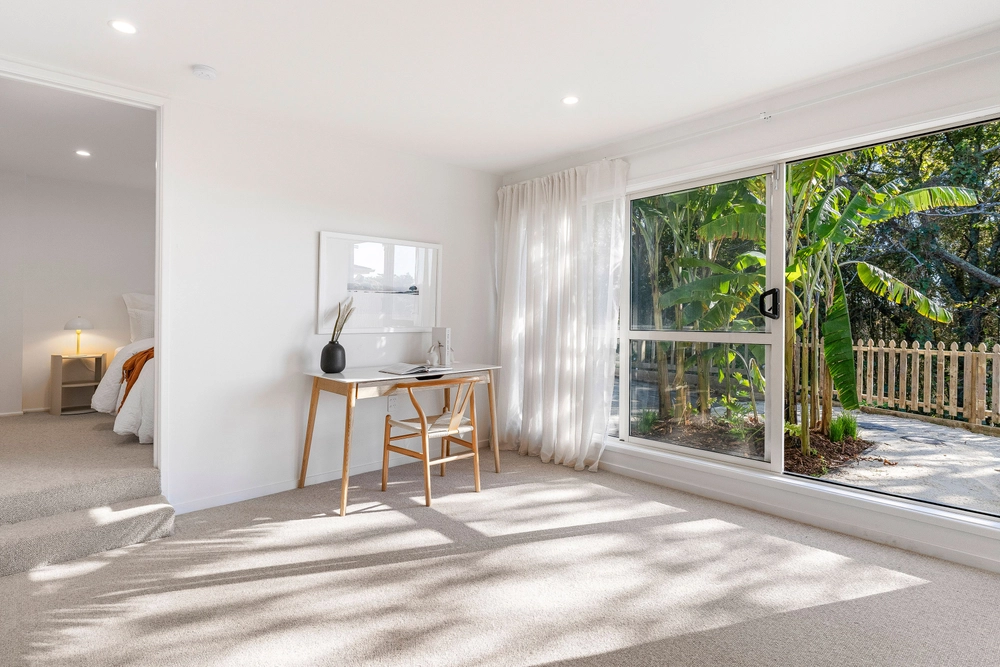 Photos of 583 East Coast Road