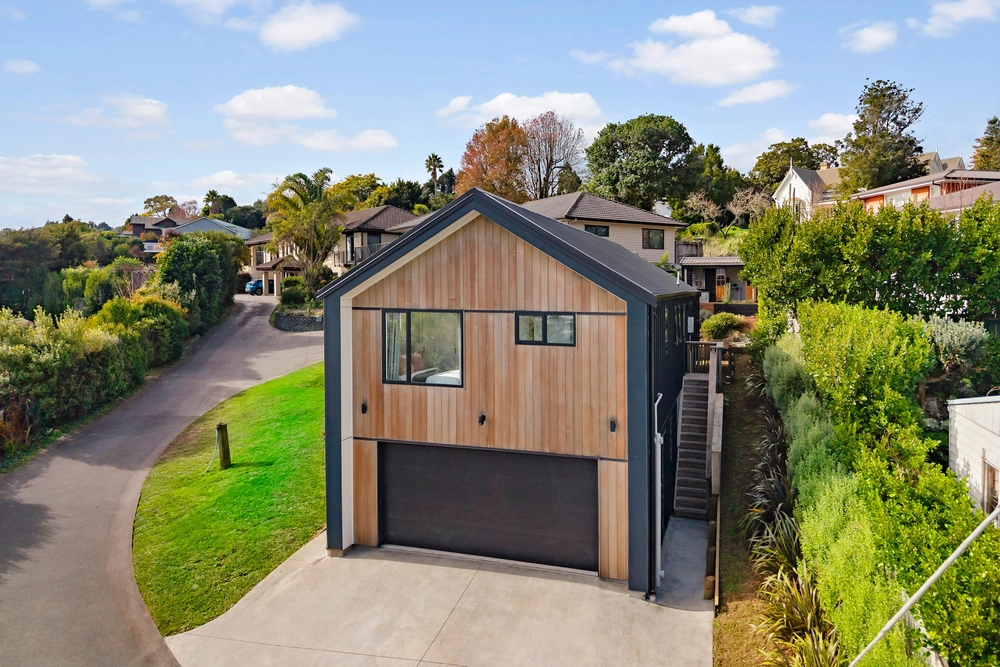 Photos of 32B Red Hill Road