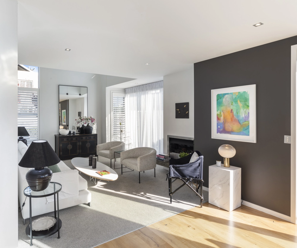 Photos of 80 Winchester Street