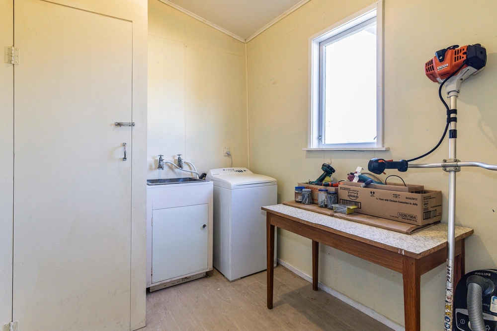 Photos of 9 Tau Street