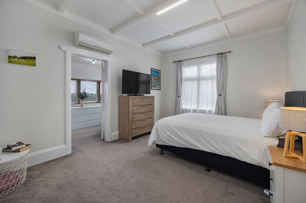 Photos of 116 Carrington Road