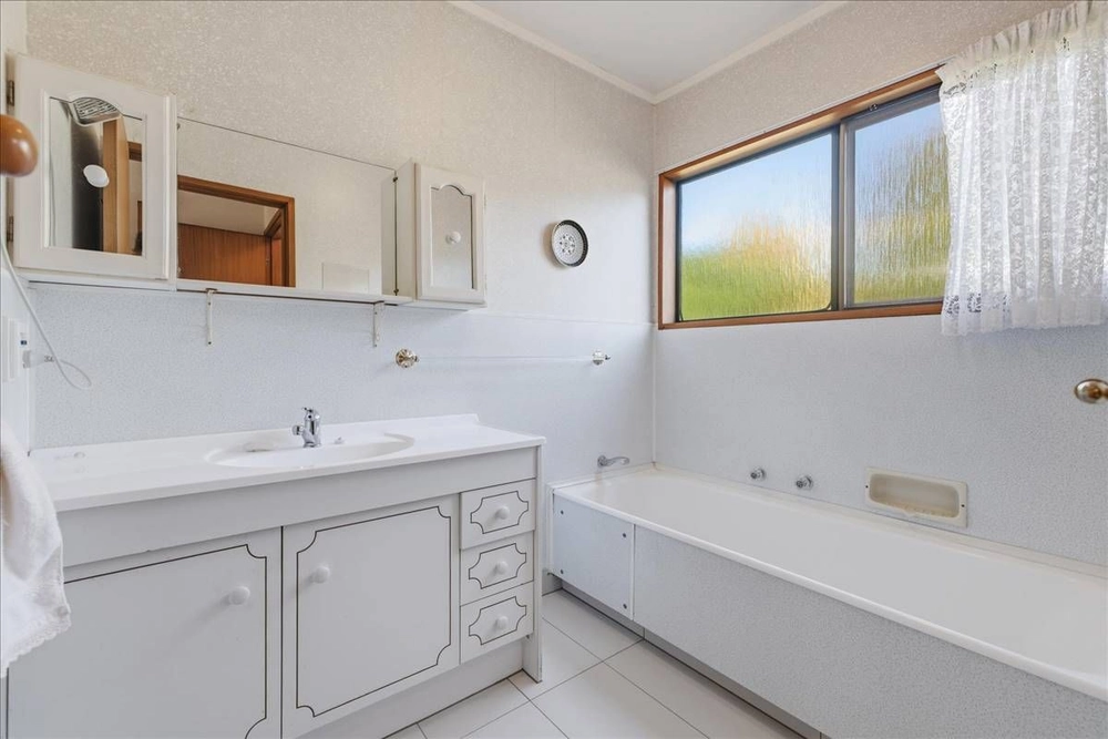 Photos of 28 Forrester Drive