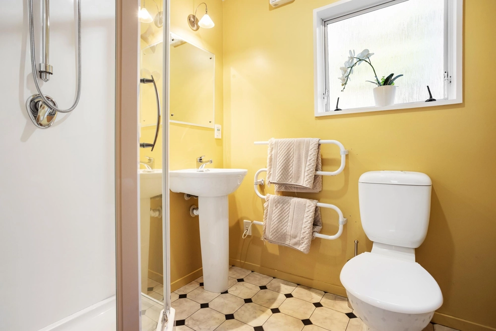 Photos of 6 Rosehill Road