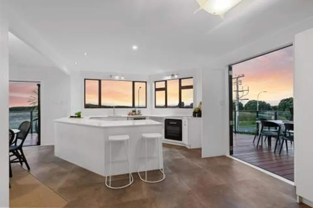 Photos of 368 Papamoa Beach Road