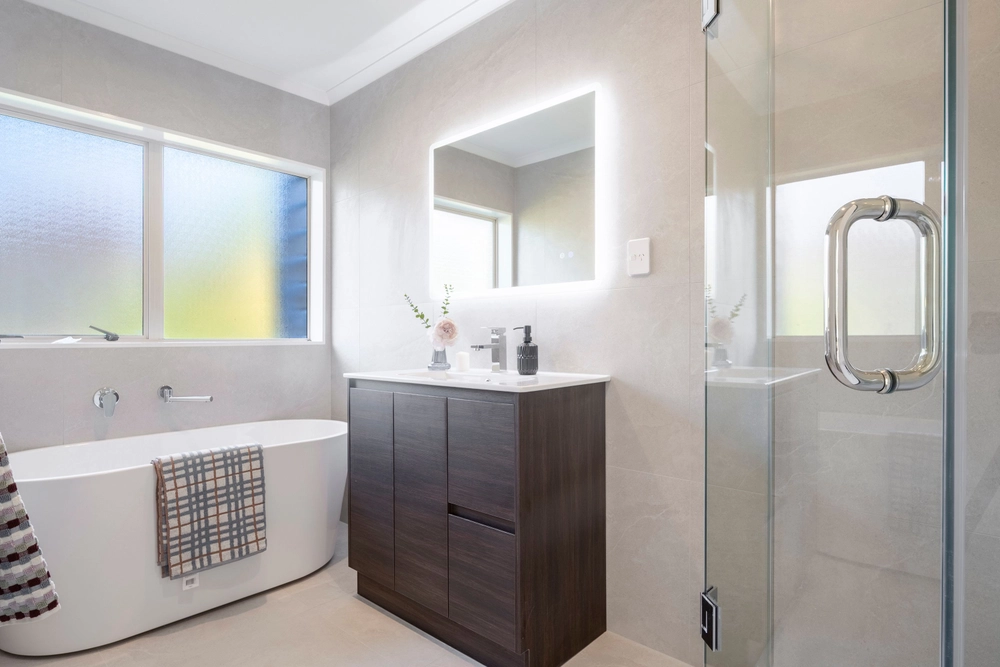 Photos of 11 Vanderbilt Parade