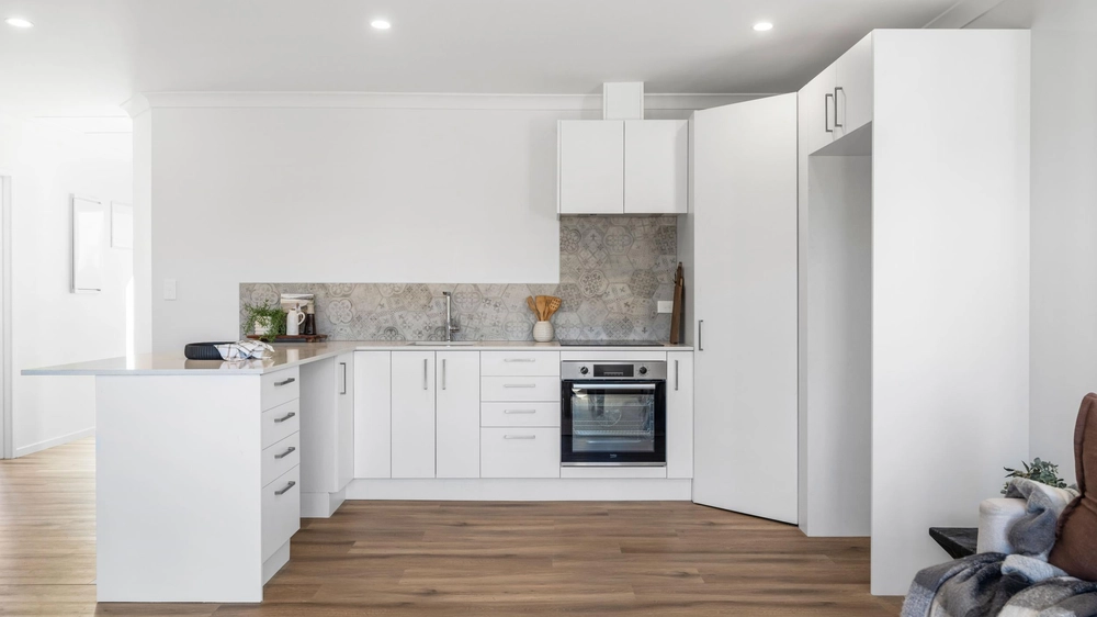 Photos of 119 Victoria Street West