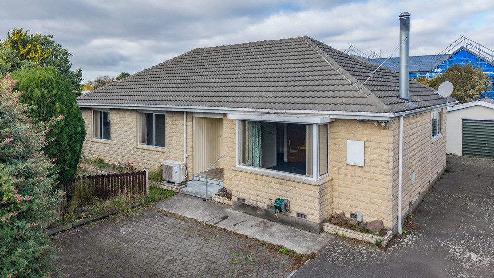 Photos of 32 Burlington Street