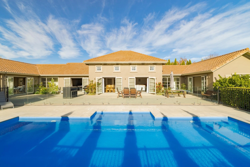 Photos of 130 Glenbogle Drive