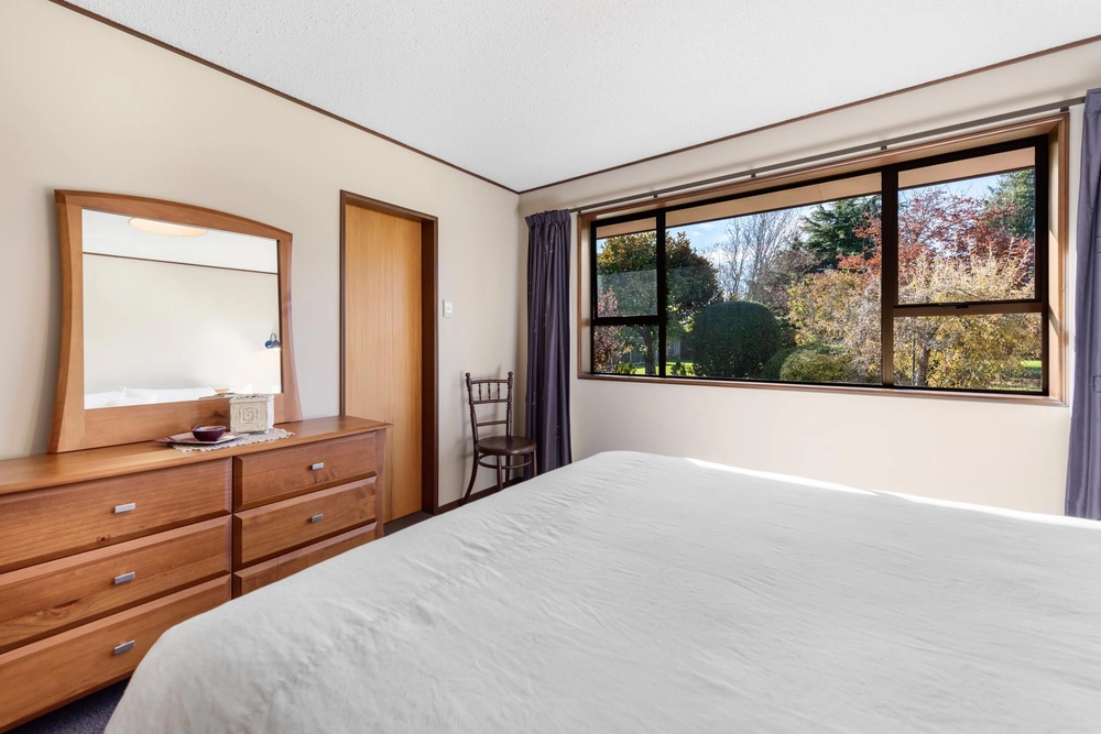 Photos of 3 Raeburn Place