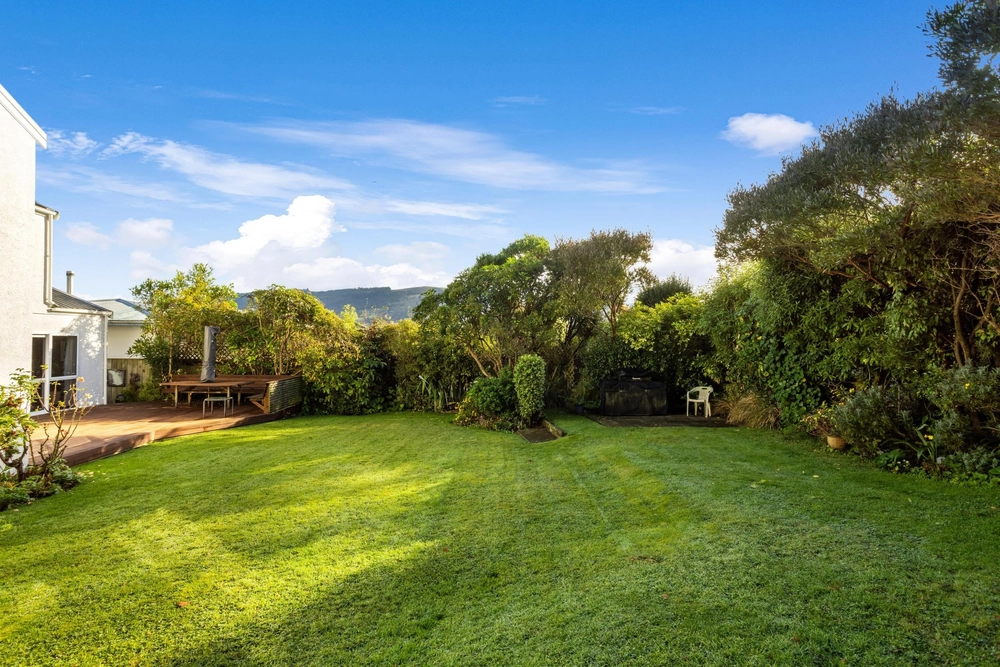 Photos of 6 Rosehill Road
