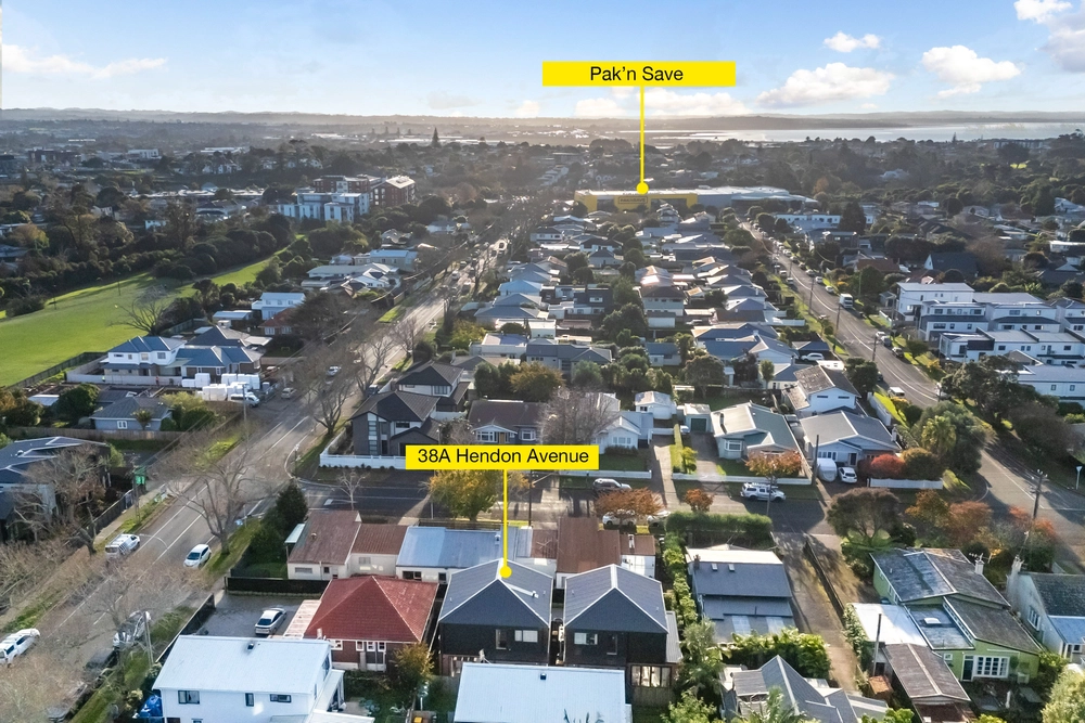 Photos of 38A Hendon Avenue