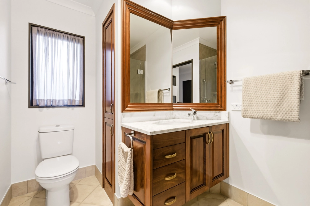 Photos of 45 Arrowsmith Avenue