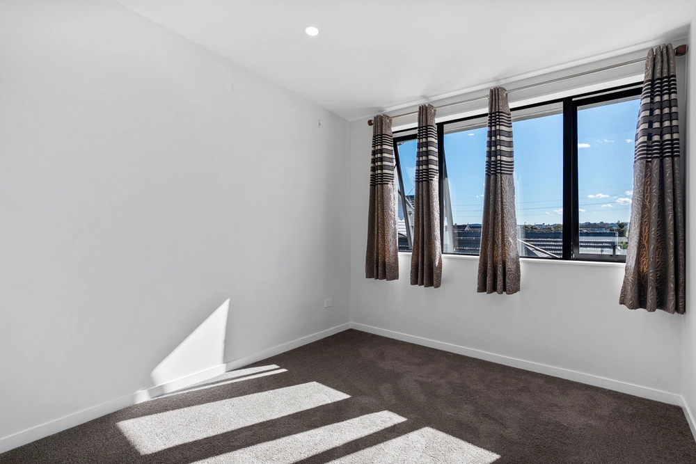 Photos of 24 Moho Lane
