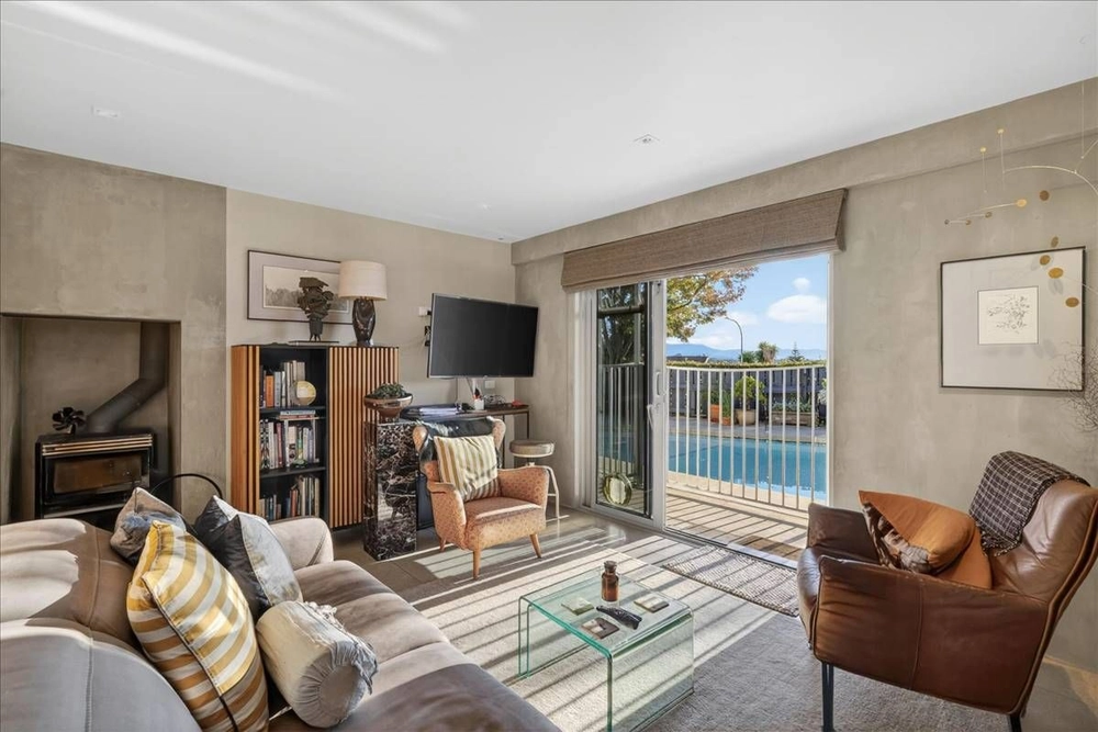 Photos of 56 Anne Road
