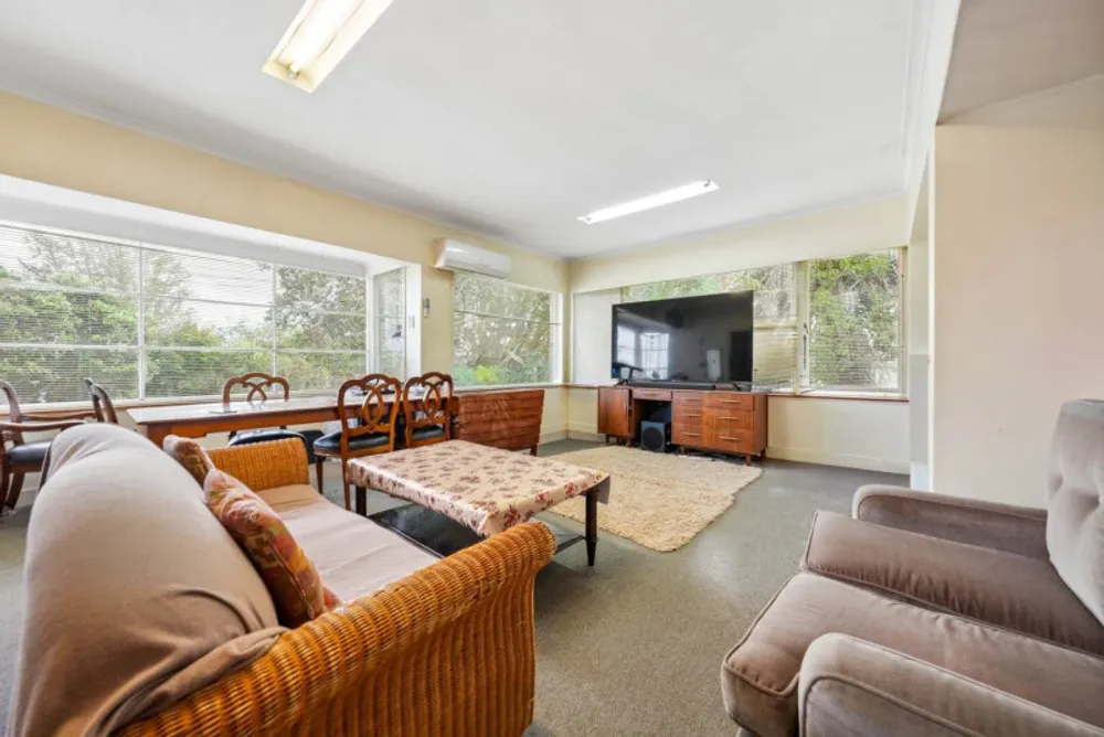 Photos of 210 Blockhouse Bay Road