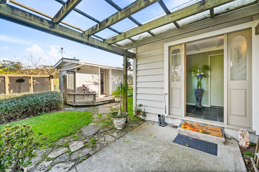 Photos of 391 Pine Valley Road
