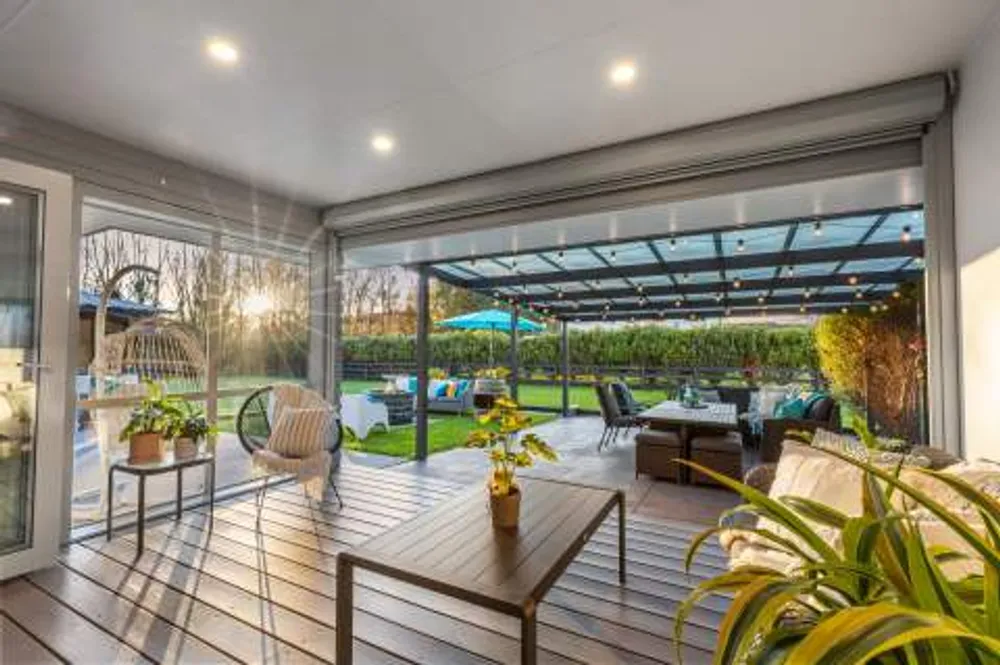Photos of 1 Royal Ascot Drive