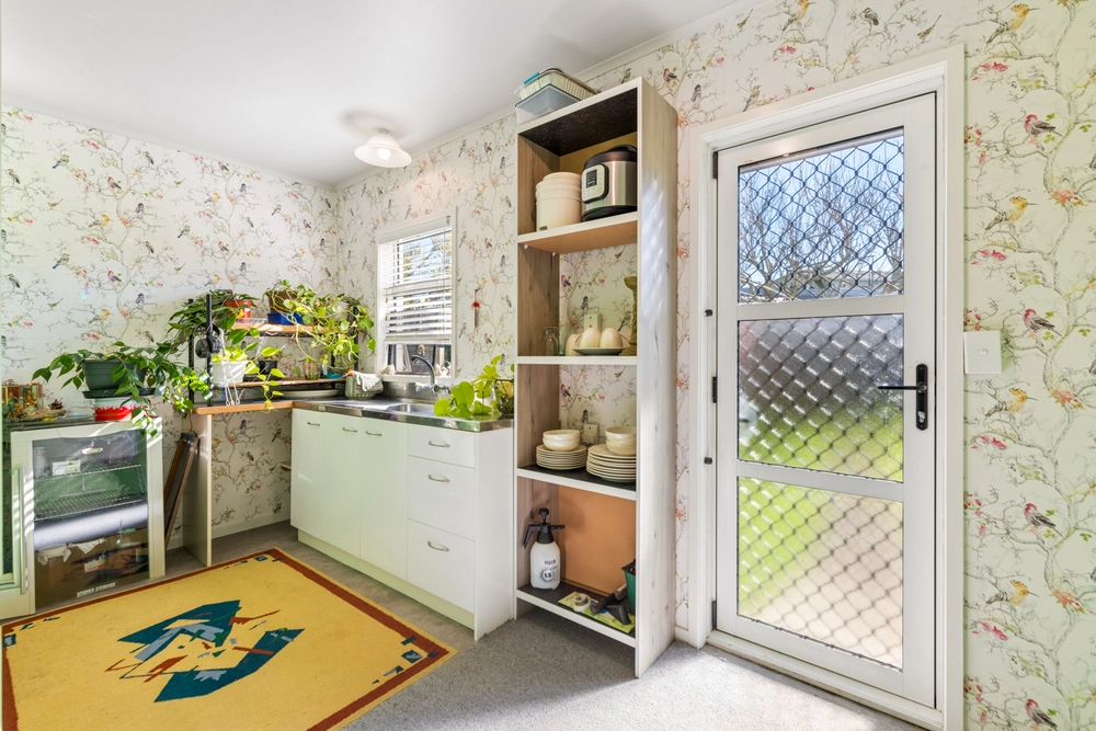 Photos of 11 Sullivan Avenue
