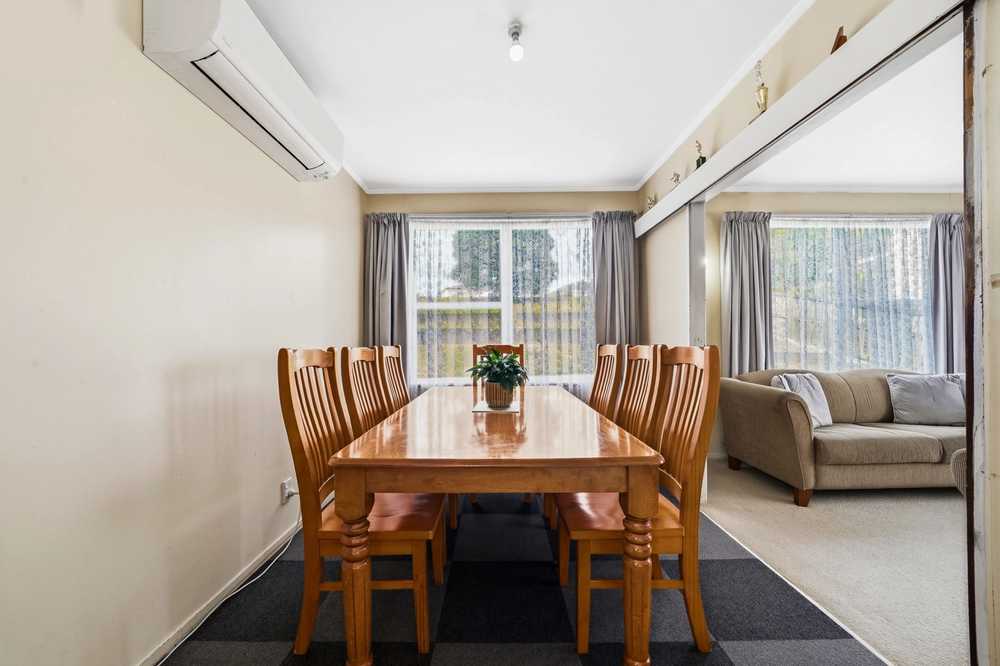 Photos of 42 Maioro Street