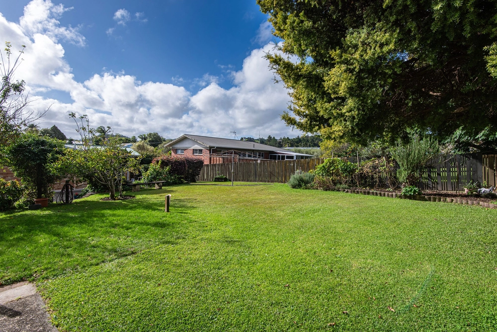 Photos of 16 Sorrento Street