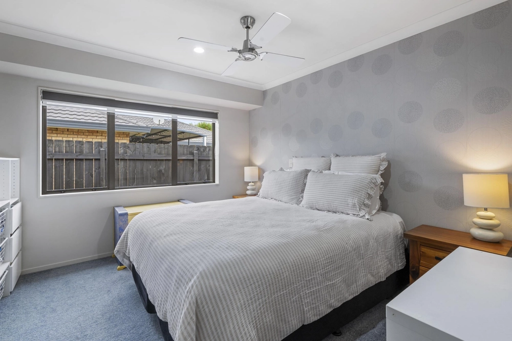 Photos of 159C Princes Street West