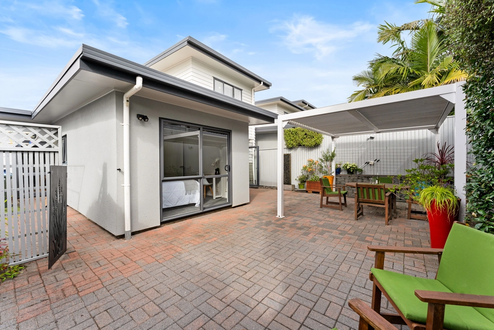 Photos of 19G Vause Street