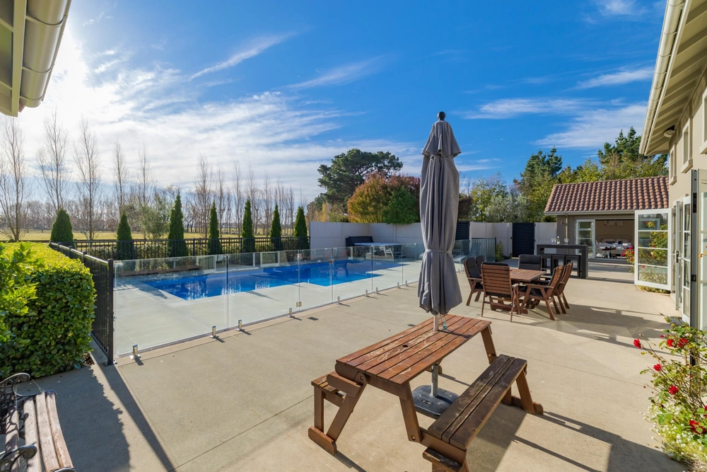 Photos of 130 Glenbogle Drive