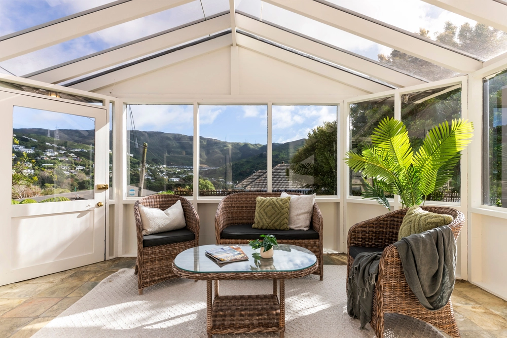 Photos of 15 Trelissick Crescent