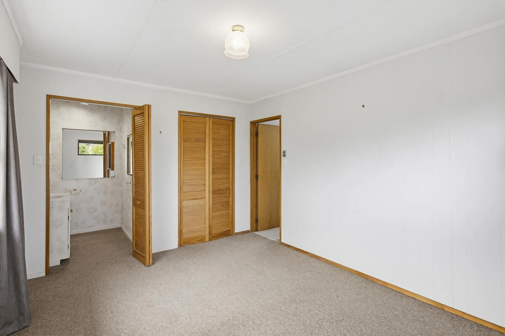 Photos of 94 Kennedy Drive