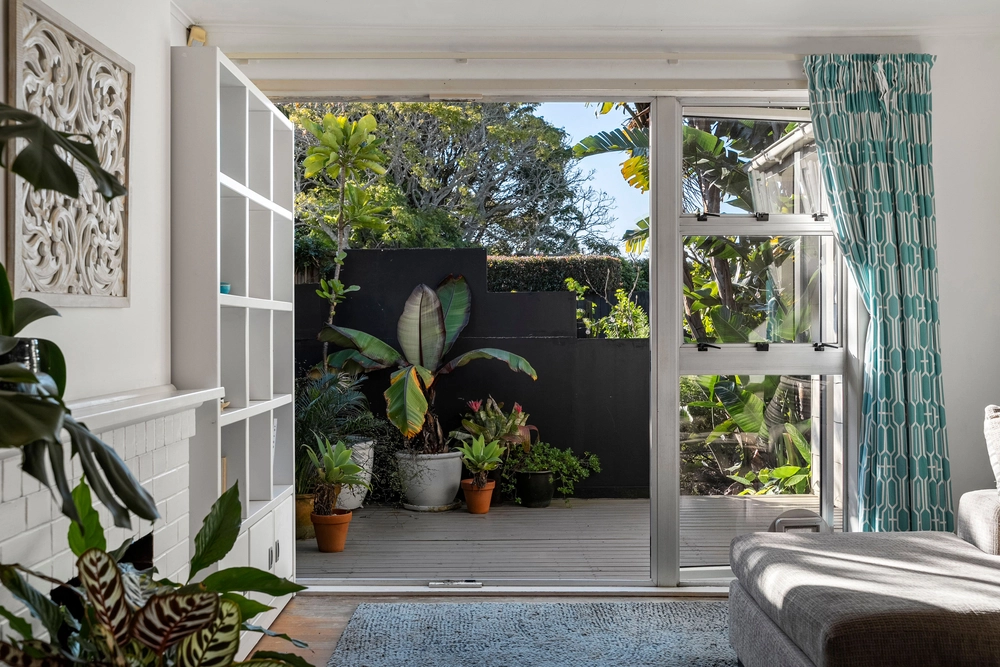 Photos of 55 Ngaio Street