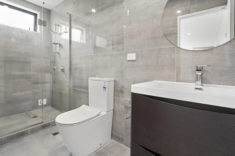 Photos of 17B Seymour Road