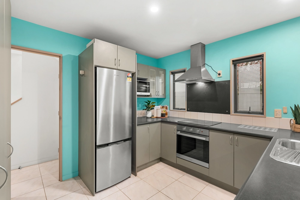 Photos of 70 Wharenui Road
