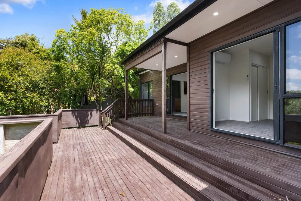Photos of 19 Warner Park Avenue