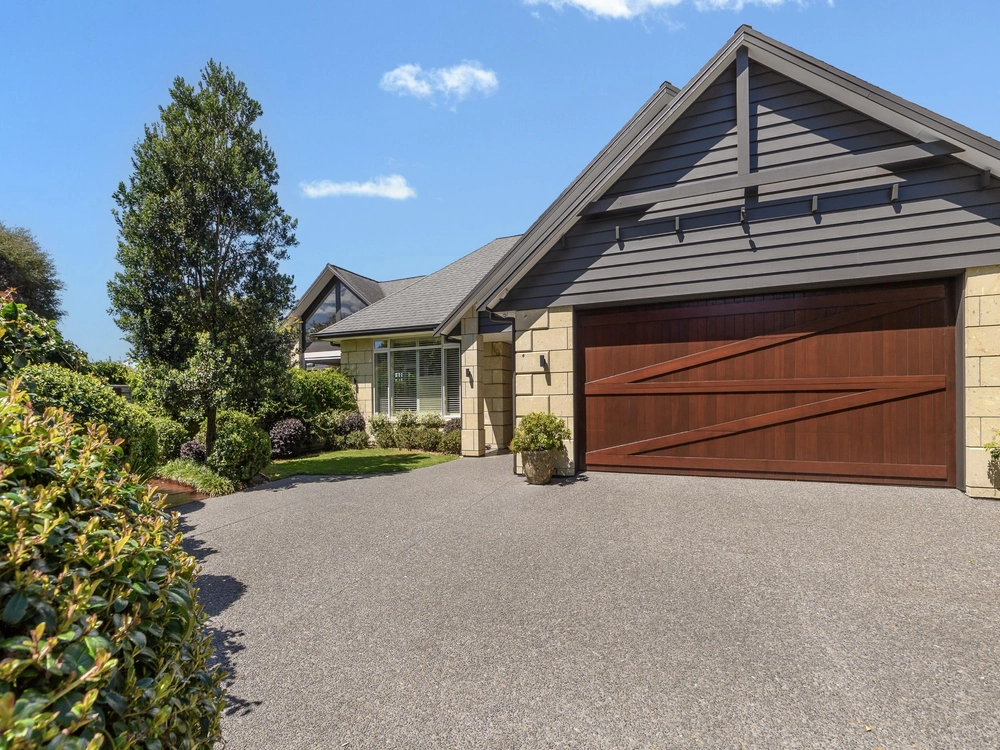 Photos of 18 Jarrah Park Drive